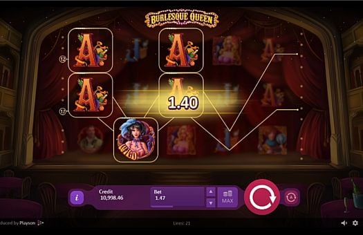 Игровой автомат Burlesque Queen - призовая комбинация с диким знаком Призовая комбинация с диким знаком в игровом автомате Burlesque Queen